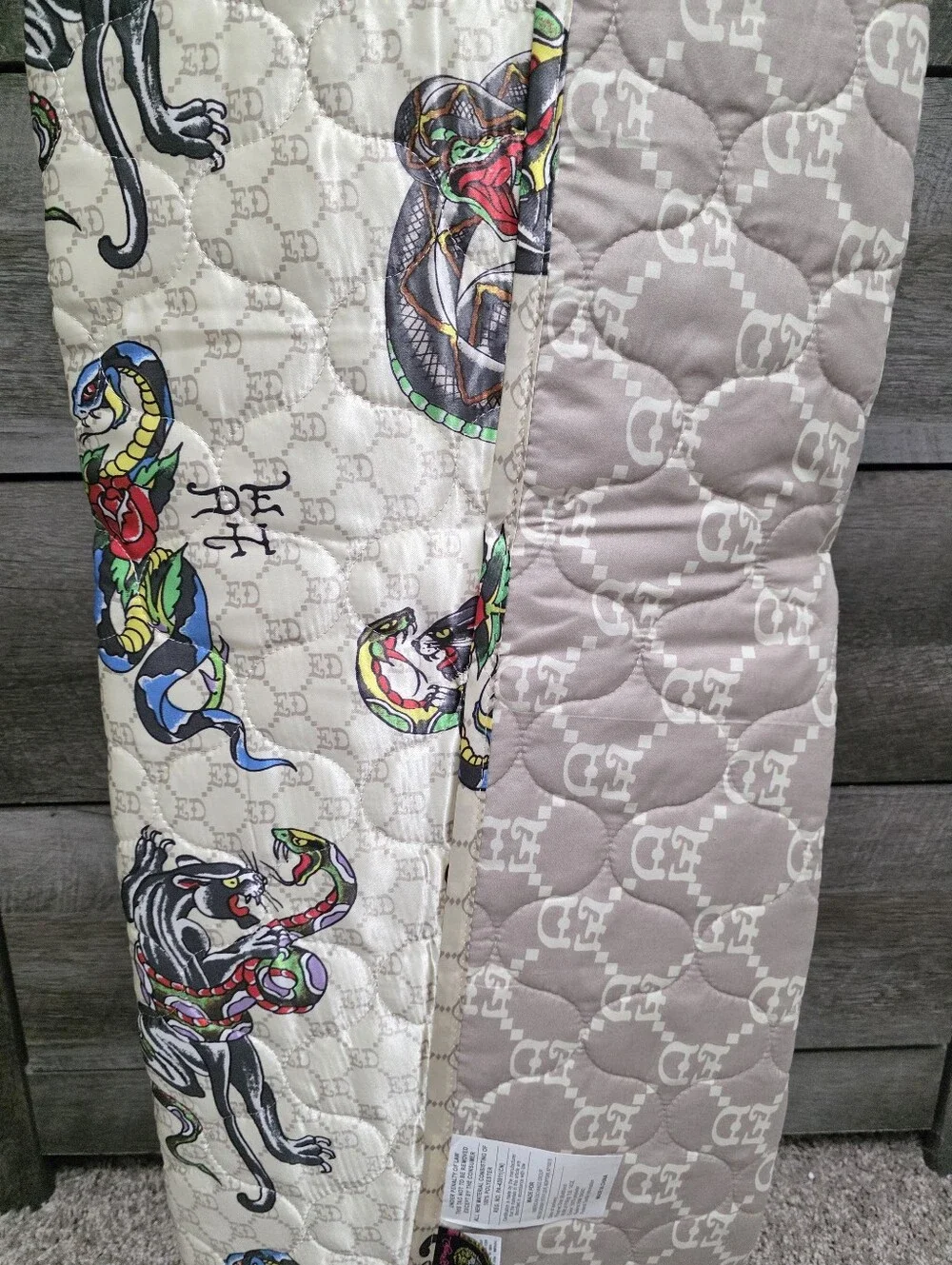 Ed Hardy Queen Dragon Pink 3 pcs Quilt Set Halloween